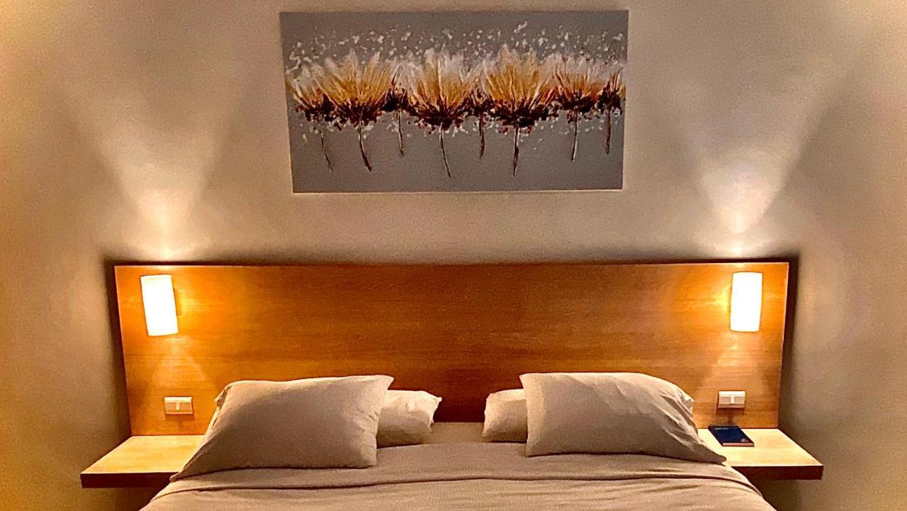 Biza Express Hotel 3*